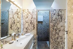 Renovated Duplex - Cannes Croisette Golden Square