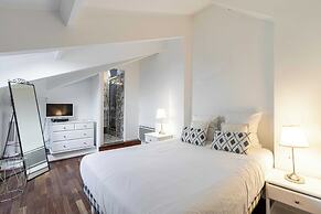 Renovated Duplex - Cannes Croisette Golden Square