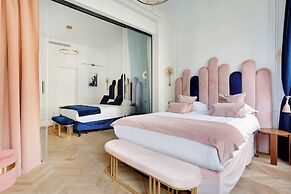 Exceptional Property - 4br/12p - Parc Monceau