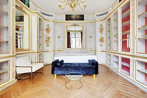 Exceptional Property - 4br/12p - Parc Monceau