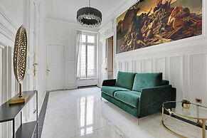 Exceptional Property - 4br/12p - Parc Monceau