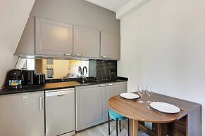 Modern 2bd/6p apt With A/C - Bastille /charonne