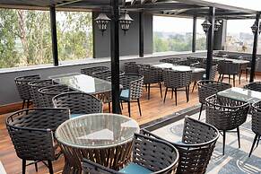 Hotel W Grand - A Boutique Hotel