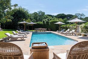 Magnificent House With Swimming Pool - 5br/10p - Gassin