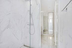 Appartement in the Heart of Paris Canal de L'ourq/crimee