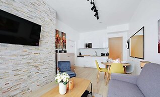 Intimate Flat w/ A/C & Jacuzzi - 2br/6p Montmartre