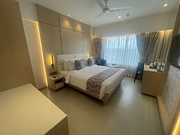 Galaxy Beacon Hotel