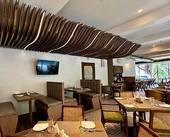 Galaxy Beacon Hotel