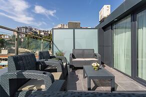ATM Suite Hotel