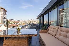 ATM Suite Hotel