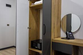 ATM Suite Hotel