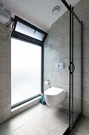 ATM Suite Hotel