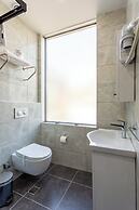ATM Suite Hotel