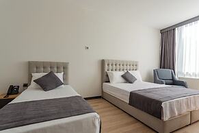 ATM Suite Hotel