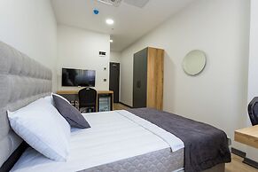 ATM Suite Hotel