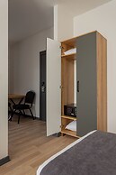 ATM Suite Hotel