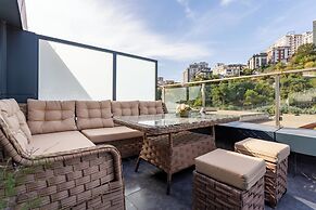 ATM Suite Hotel