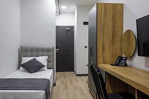 ATM Suite Hotel