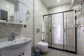 ATM Suite Hotel