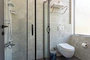 ATM Suite Hotel