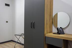 ATM Suite Hotel