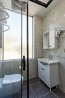 ATM Suite Hotel