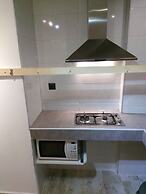 Center Apartment With Private Yard D11