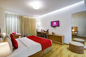 Hotel 91 Huda City Centre