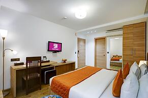 Hotel 91 Huda City Centre