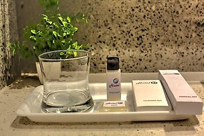 Hotel 91 Huda City Centre