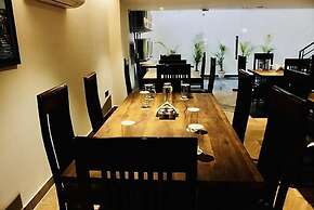 Hotel 91 Huda City Centre