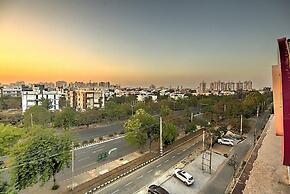 Hotel 91 Huda City Centre