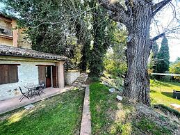 Spoleto Poolside - Sleeps 24