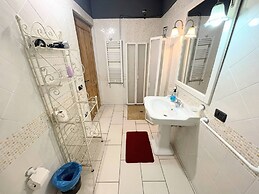 Spoleto Poolside - Sleeps 24