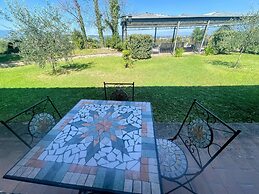 Spoleto Poolside - Sleeps 24