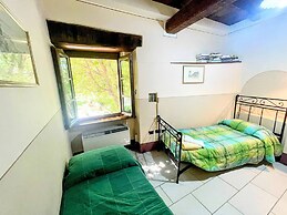 Spoleto Poolside - Sleeps 24