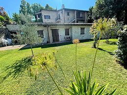 Spoleto Poolside - Sleeps 24