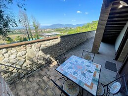 Spoleto Poolside - Sleeps 24