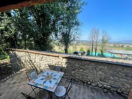 Spoleto Poolside - Sleeps 24