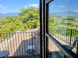 Spoleto Poolside - Sleeps 24