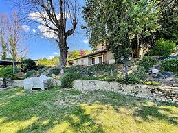 Spoleto Poolside - Sleeps 24