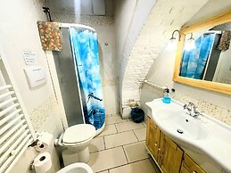 Spoleto Poolside - Sleeps 24