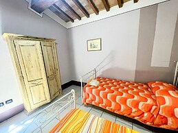 Spoleto Poolside - Sleeps 24