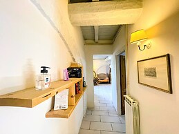 Spoleto Poolside - Sleeps 24