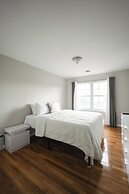 Newark Liberty Gem Brick House - Apt 3