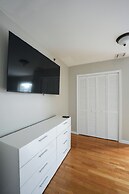 Newark Liberty Gem Brick House - Apt 3