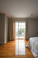 Newark Liberty Gem Brick House - Apt 3