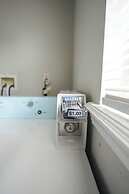 Newark Liberty Gem Brick House - Apt 3