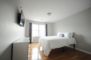 Newark Liberty Gem Brick House - Apt 3