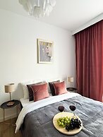 Luxury Apartment on Drewnowska Street
